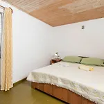 Amazing In With Kitchen *