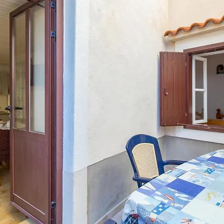 Amazing In With Kitchen Nyaraló Susak