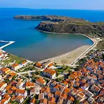 Ferienhaus Amazing In With Kitchen *
