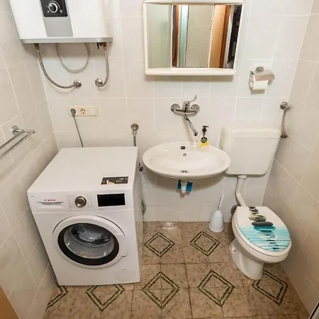 Hébergement de vacances Charmante Maison De 2 Chambres À Susak